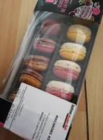 Macarons assortis * 12
