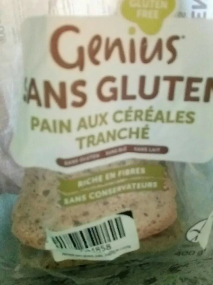 Pain aux céréales tranché