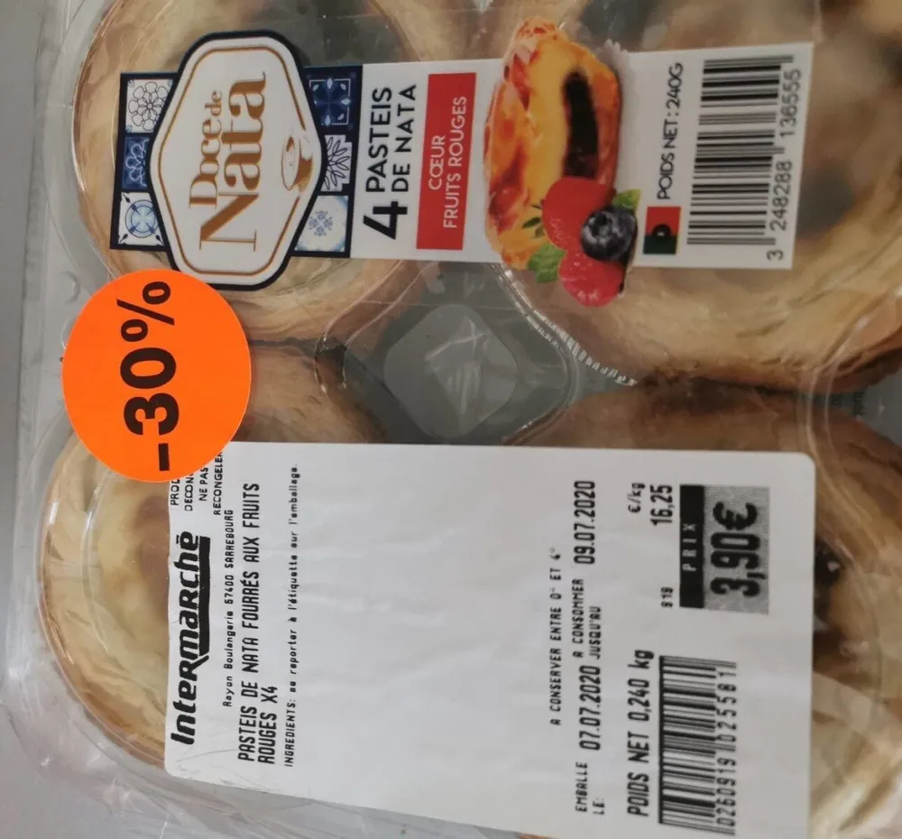 Pastis de nata fourrés au fruit rouge ×4