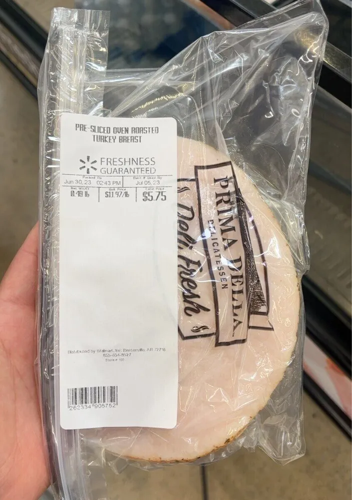 Pre-sliced oven roasted turkey breast