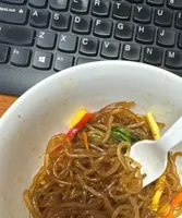 Loren noodles with veggies