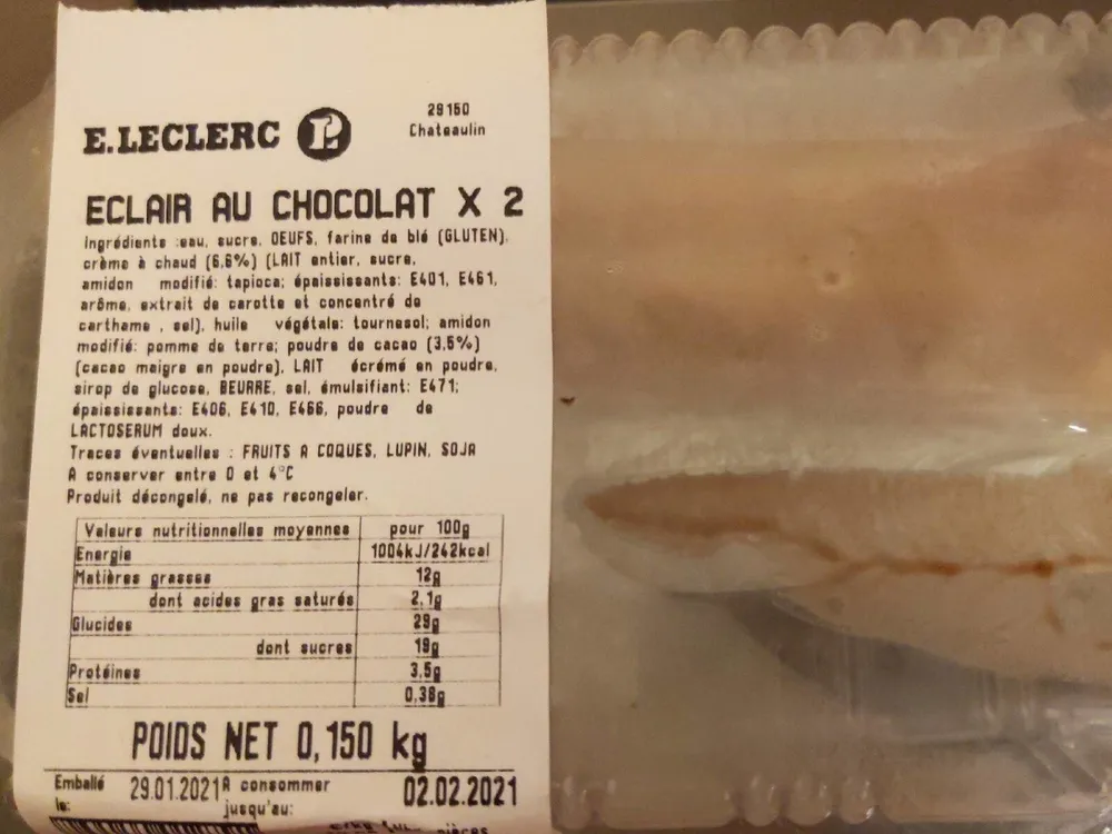 Éclair au chocolat