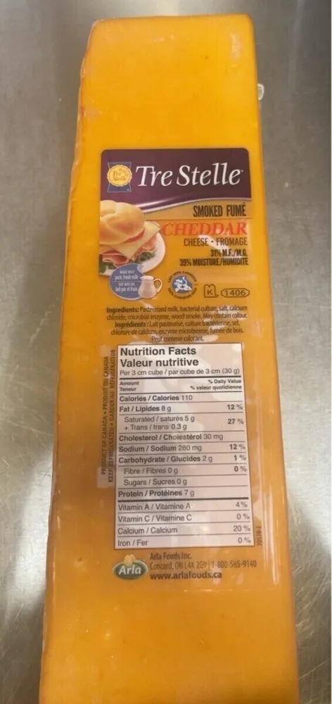 Smoked cheddar cheese