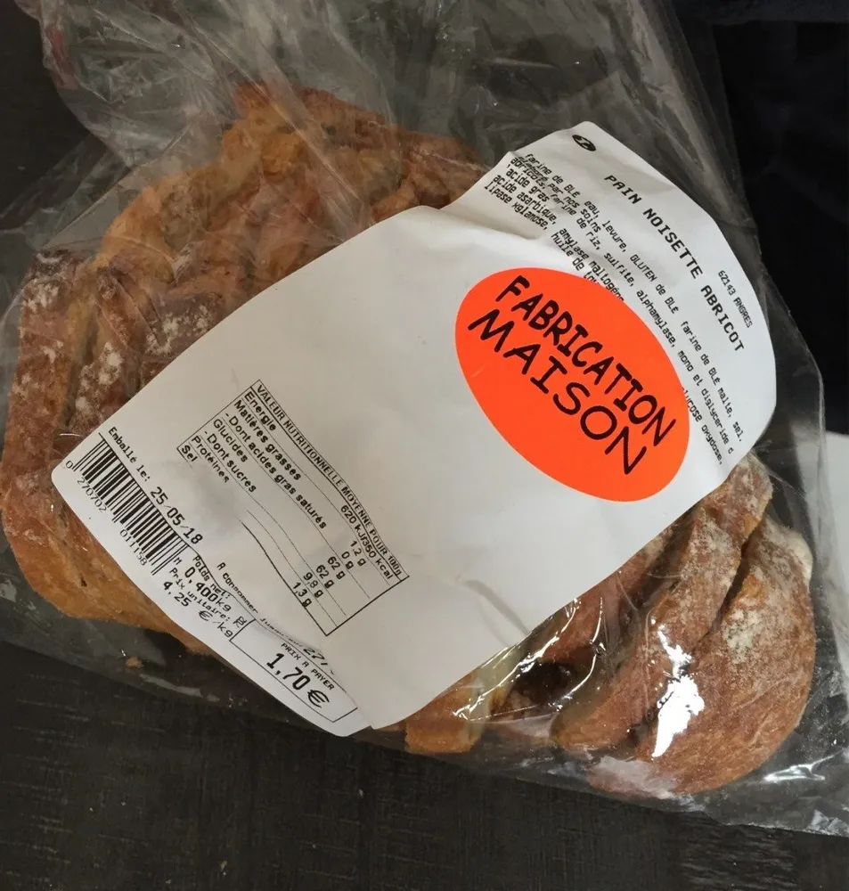 Pain noisette abricot