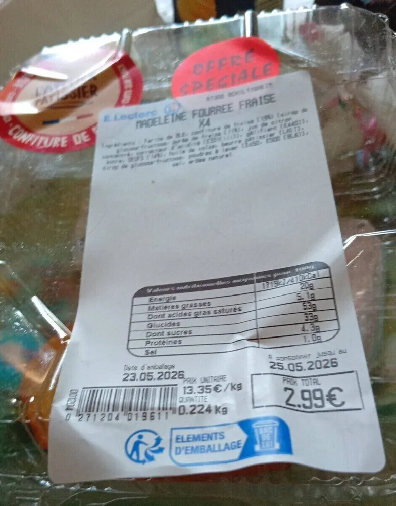 Madeleine fourrée fraise