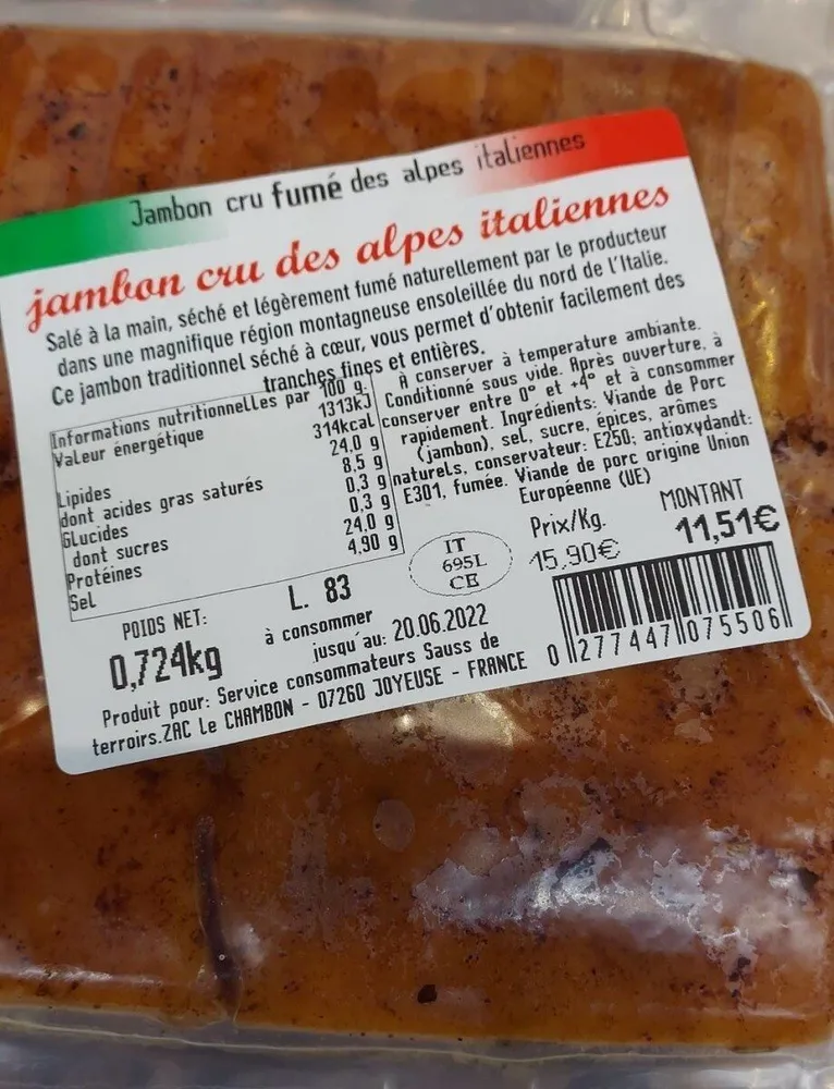 Jambon cru fumé des alpes italiennes