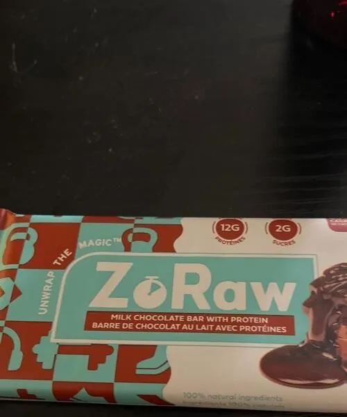 ZoRaw milk chocolate with protein