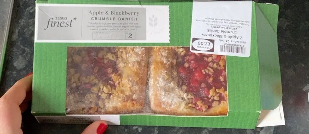 Apple & Blackberry Crumble Danish