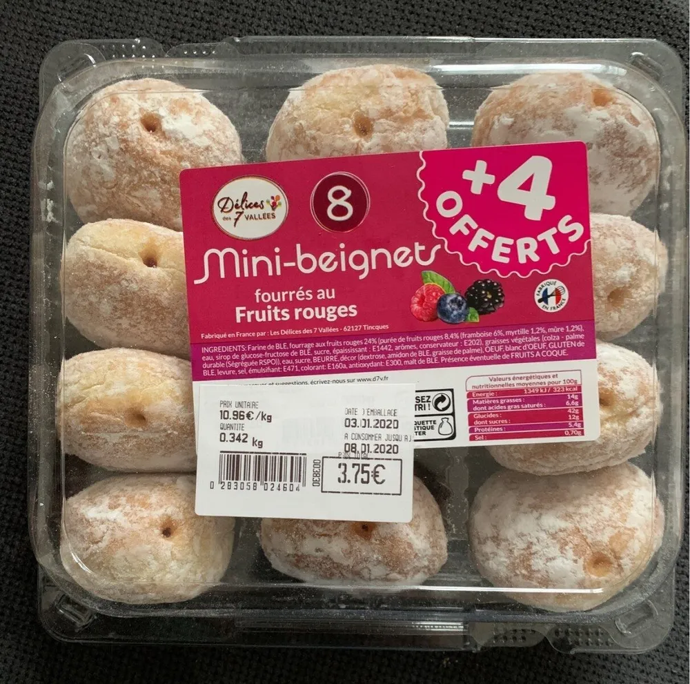 Mini beignets fourrés au fruits rouges