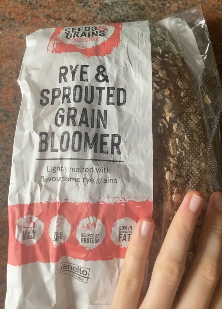 Rye & sprouted grain bloomer