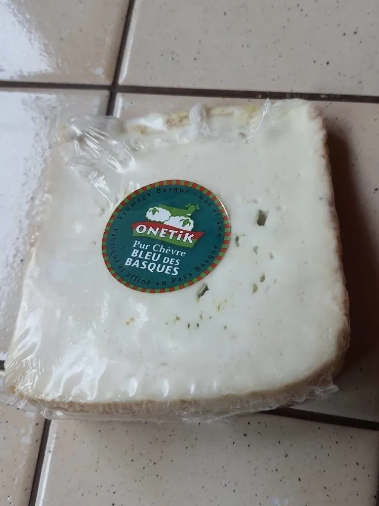 Bleu des basques chevre