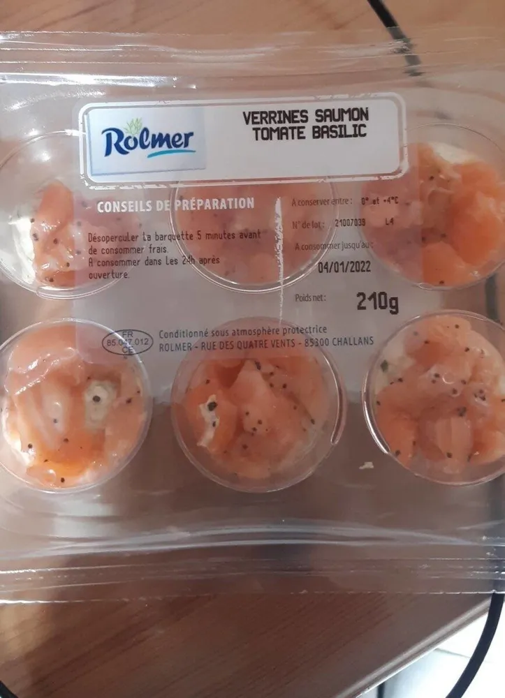 Verrines saumon tomate basilic