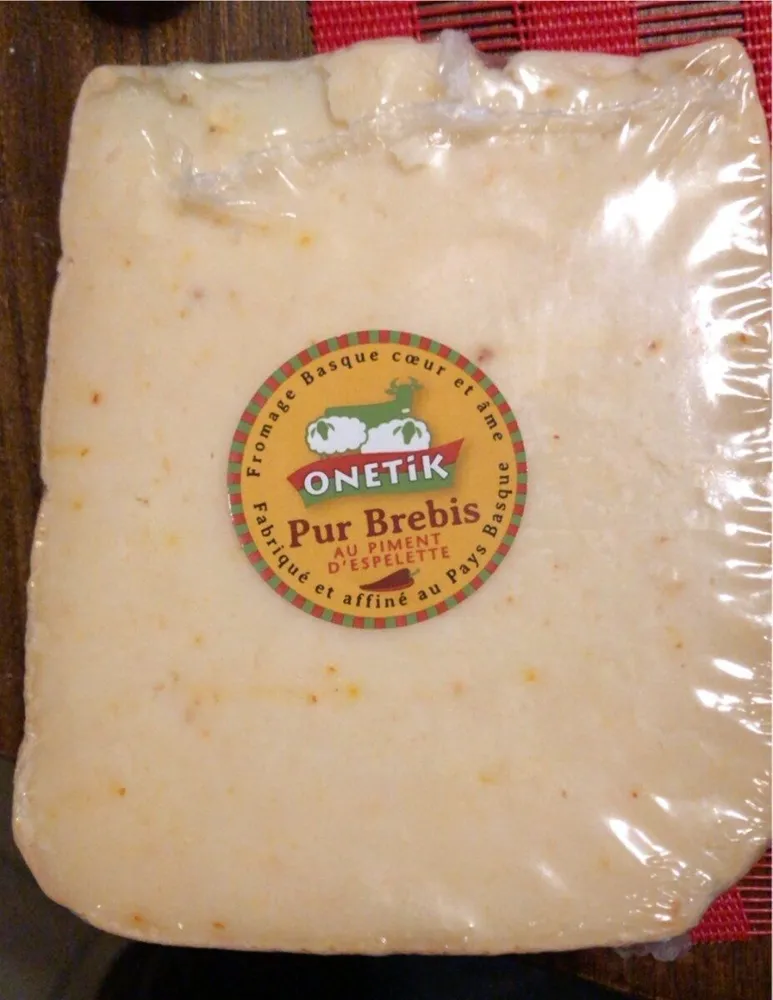 Tomme de brebis au piment d’espelette