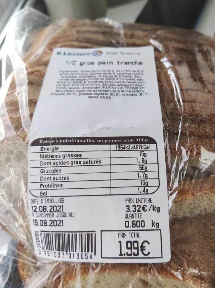 1/2 gros pain tanché