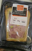 Tranche de pâté en croûte de canard