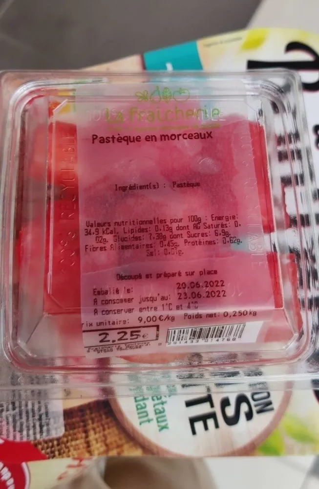 Pastèque en morceaux