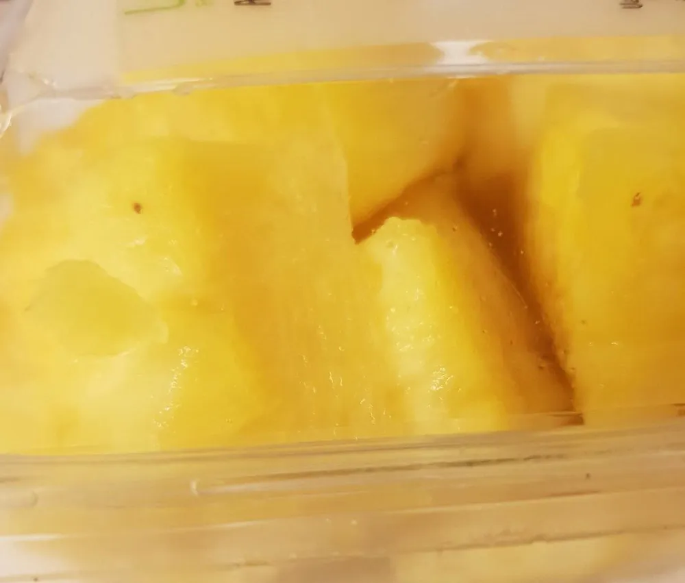 Ananas en morceaux