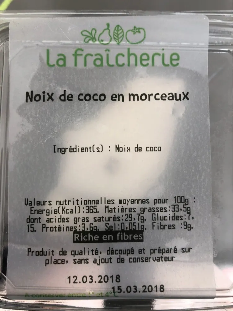 Noix de coco en morceaux