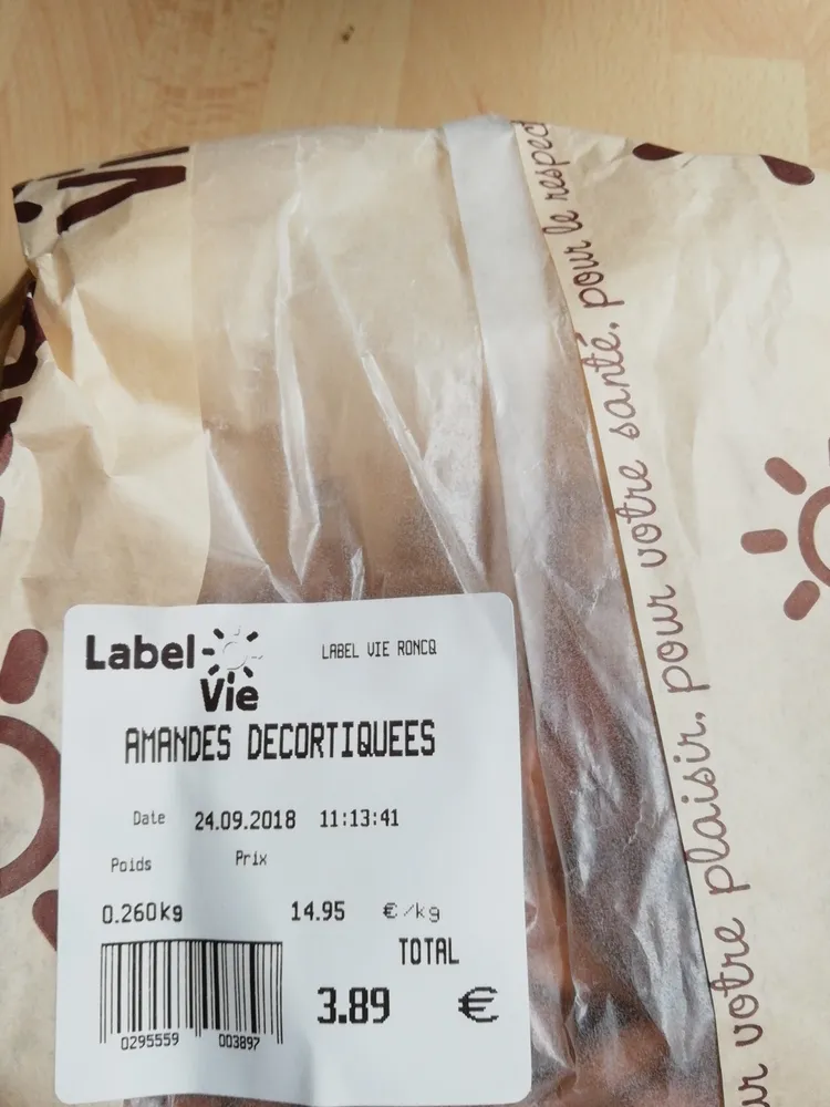 Amandes décortiquées