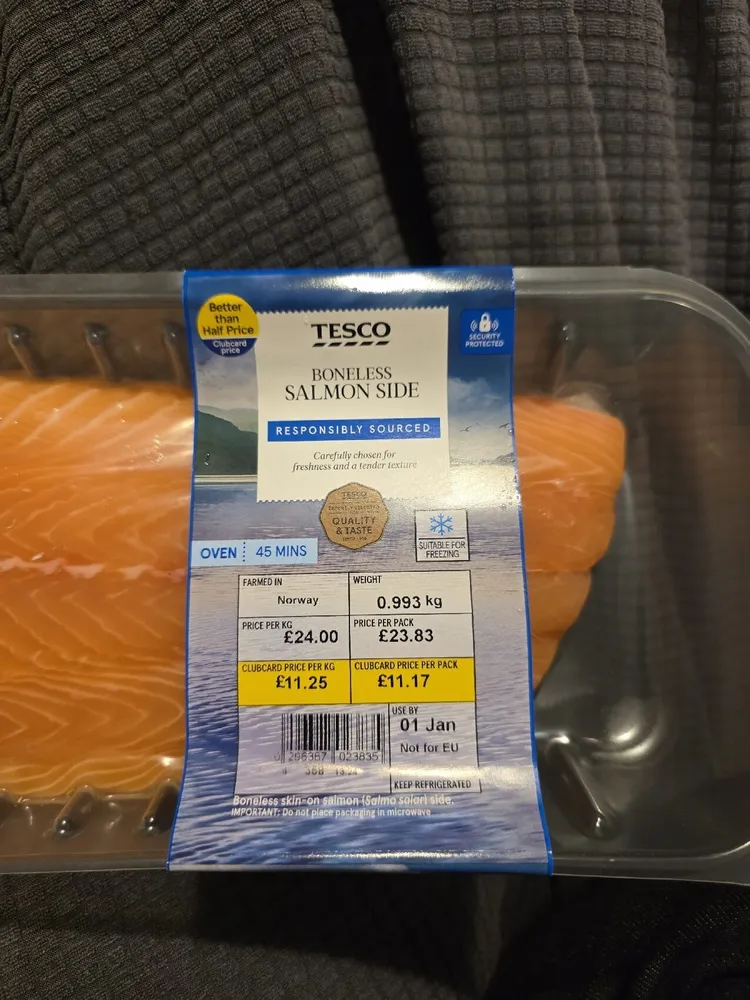Boneless Salmon Side
