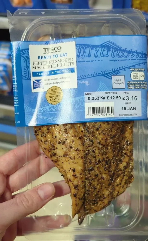 Peppered smoked mackerel fillets
