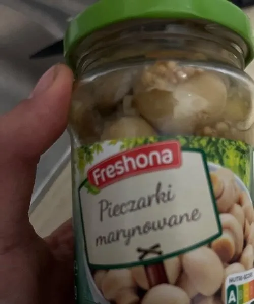 Pieczarki marynowane