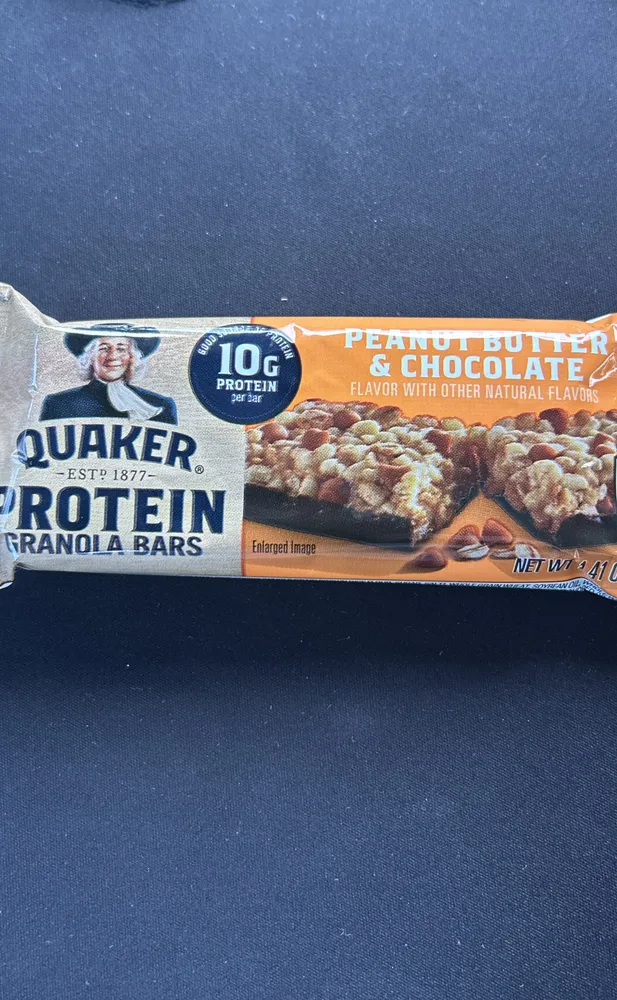 Peanut Butter & Chocolate Protein Bar