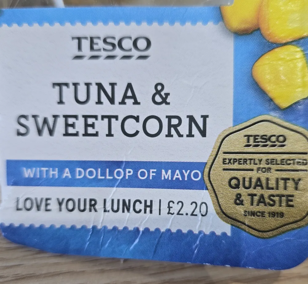 TUNA & SWEETCORN