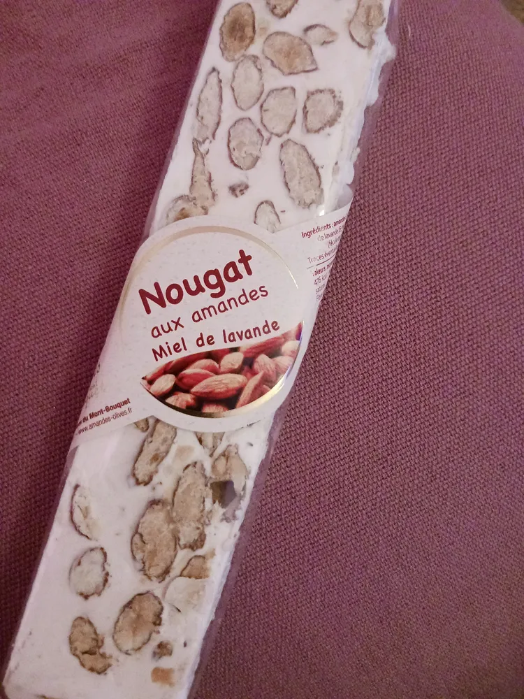 Nougat aux amandes miel de lavande