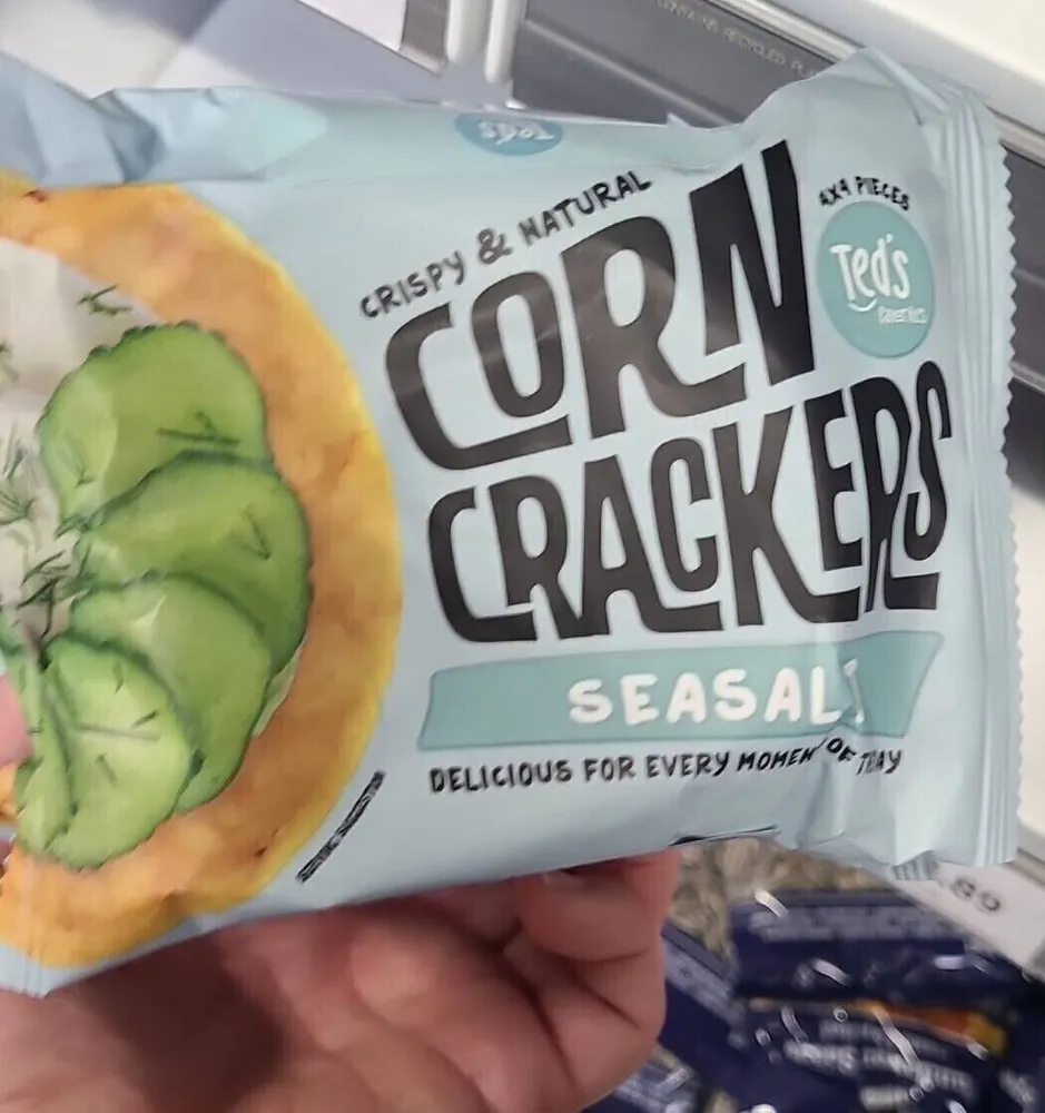 Corner crackers