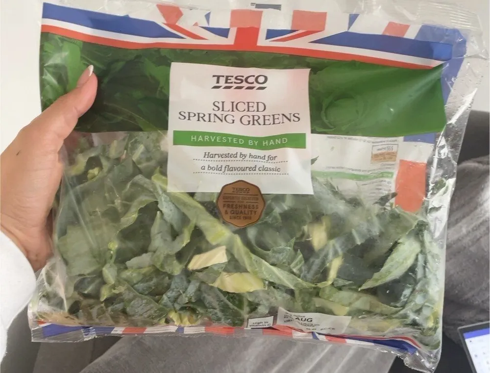 Sliced Spring Greens