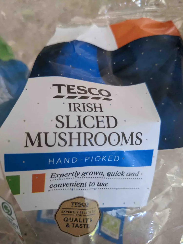 Sliced mushrooms