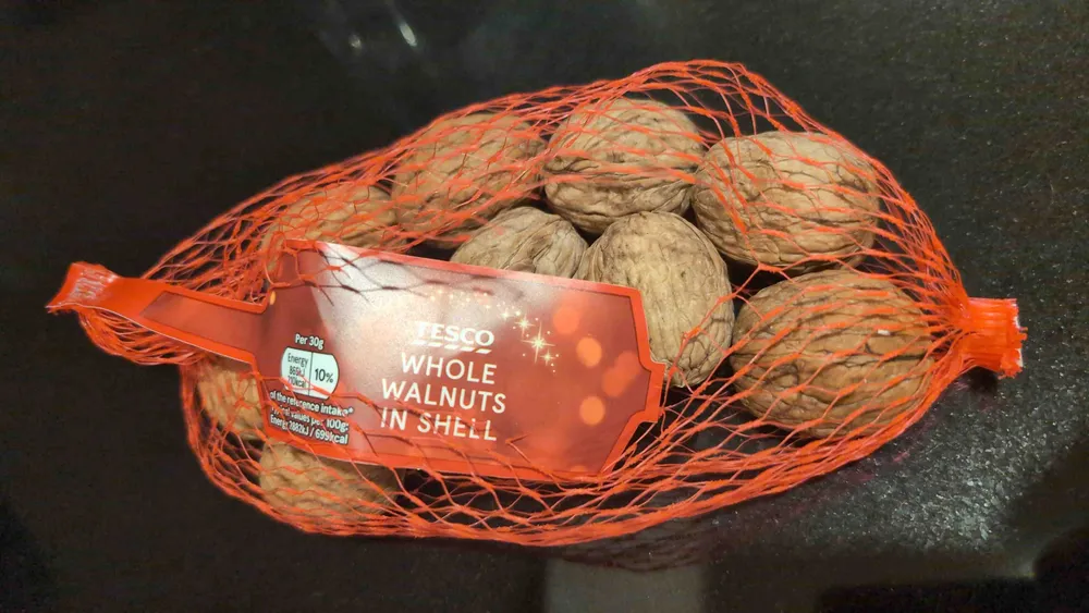 Whole Walnuts in Shell