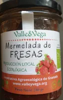 Mermelada de fresas. Producción local ecológica