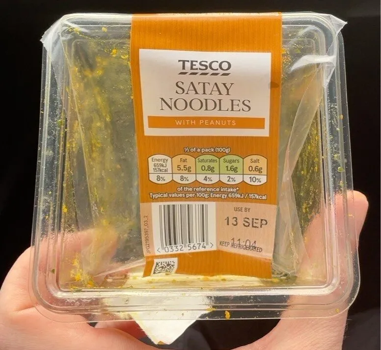 Satay Noodles With Peanuts