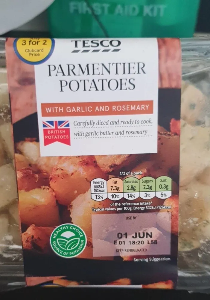TESCO PARMENTIER POTATOES golden & crispy British