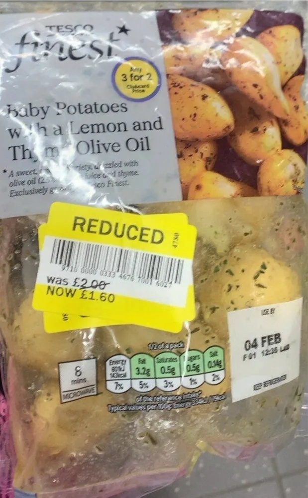 Baby potatoes with a lemon and thyme olive oil