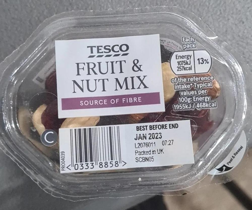 Fruit and nut mix