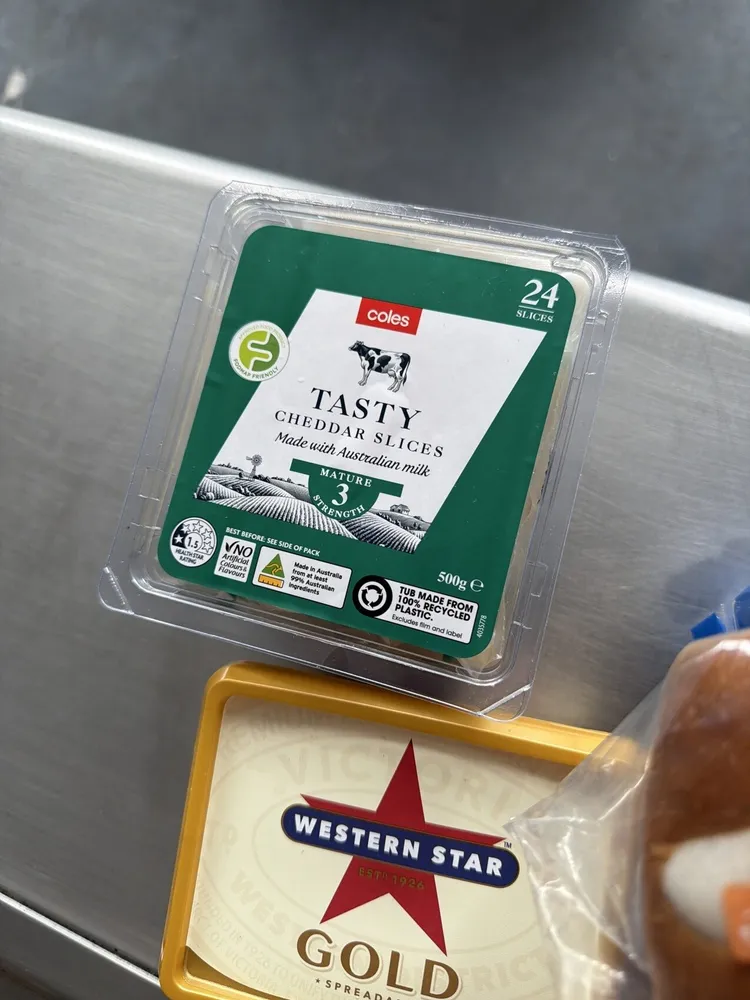 Cole’s Tasty Cheddar Slices