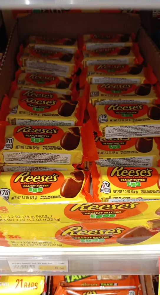 Egg- Milk Chocolate & Peanut Butter