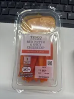 TESCO RED PEPPER & SPICY CHEESE DIP CRUNCHY & SPIC