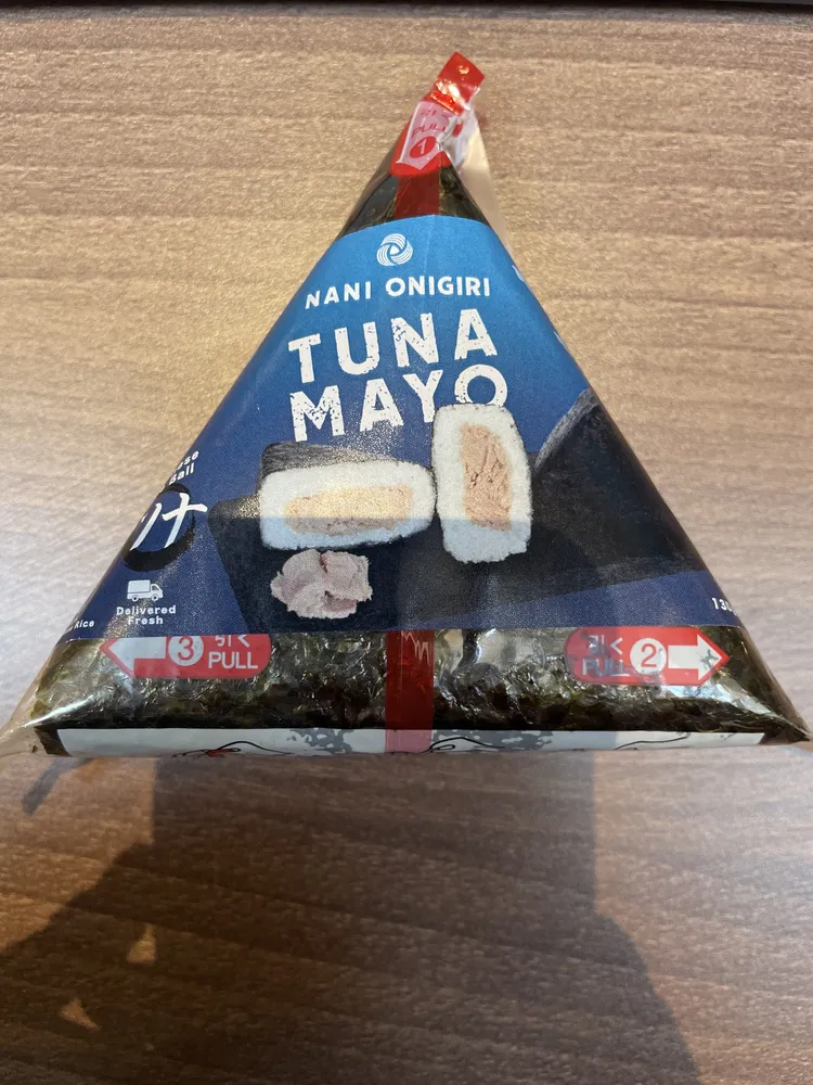 Tuna mayo onigiri