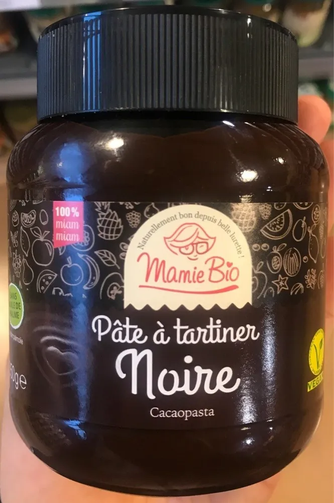 Pâte à tartiner noire