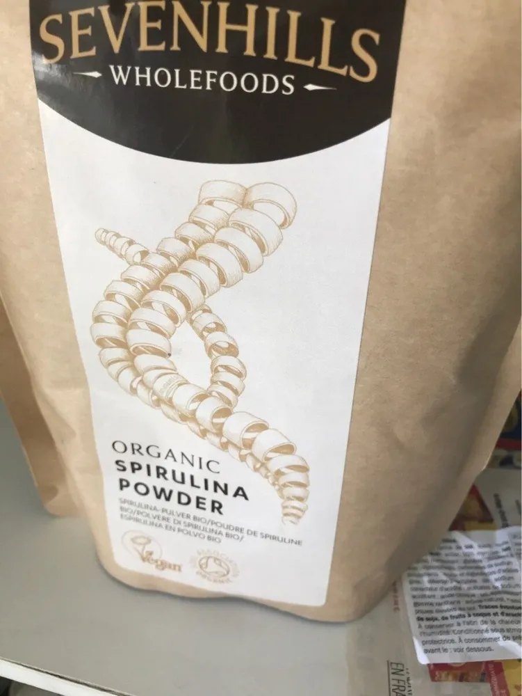 Organic spirulina powder