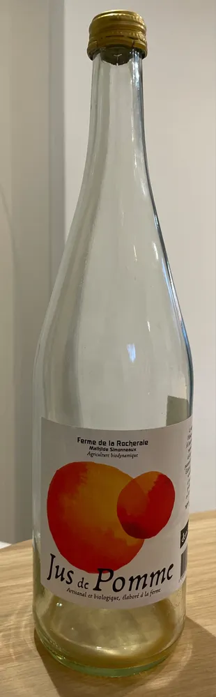 Jus de pomme artisanal et biologique