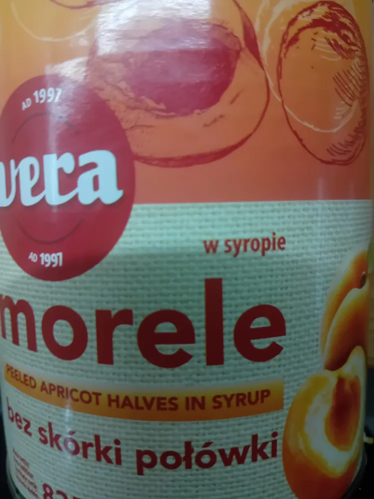 Morele w puszce