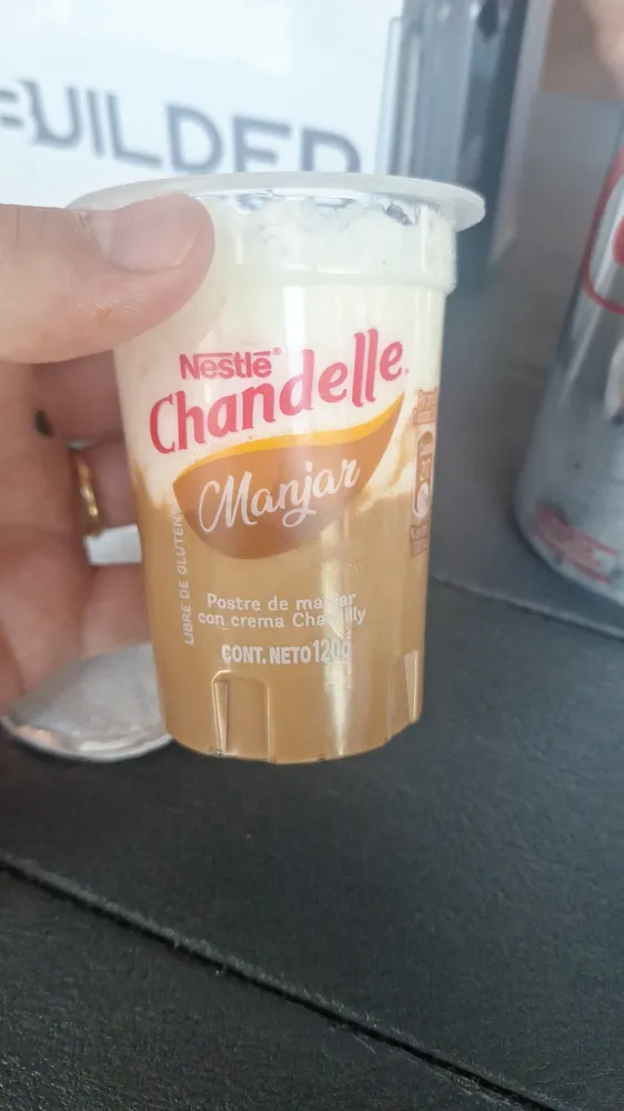 Chandelle Manjar