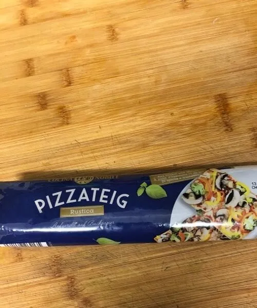 Pâtes à pizza rusticage