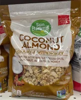 Coconut almond granola with honey