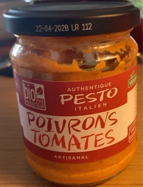 Authentique pesto italien poivrons tomates